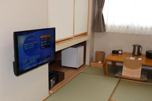 Kaffee-/Teezubehör in der Unterkunft Tomakomai Hotel Sugita