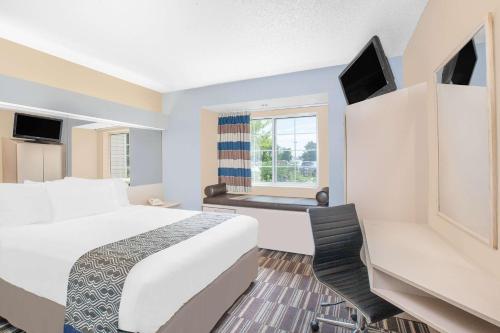 Gallery image of Microtel Inn and Suites Clear Lake in Clear Lake