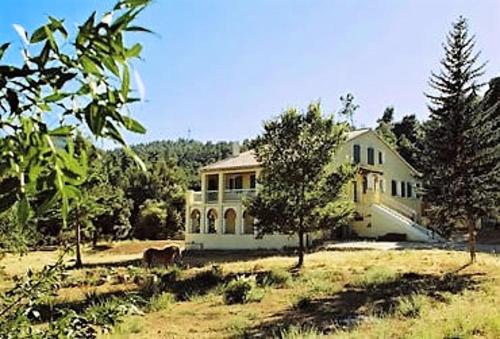 Φυσικό τοπίο κοντά σε αυτή η παραθεριστική κατοικία