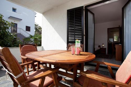 Apartments Ana