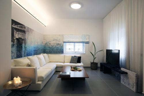 Little Small Villa In Psychiko, Athens