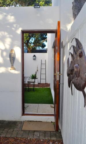 Gallery image of Cottage on College in St Francis Bay