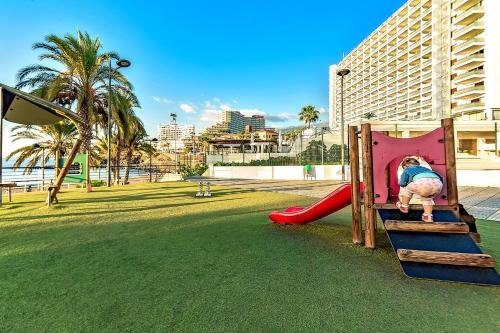 Ocean View apartment Las Americas