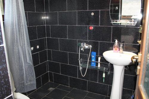 Un baño de Hotel Tsiskari