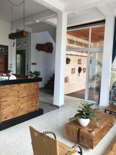 Φωτογραφία από το άλμπουμ του Thao Trang Hotel σε Ντονγκ Χόι