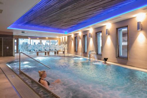 Bazén v ubytování Hotel Alex Business & SPA nebo v jeho okolí