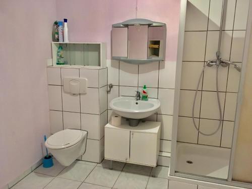 Koupelna v ubytování Ferienhaus am Schönberg
