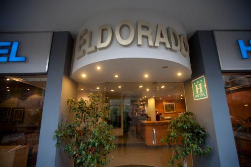 Hotel Eldoradoに飾ってある許可証、賞状、看板またはその他の書類