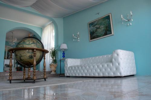 Un lugar para sentarse en Hotel Porto Azzurro