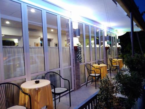 Fotografie z fotogalerie ubytování Hotel Aros v Rimini