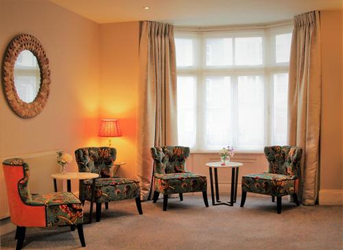 Sea Spray Hotel photo 36