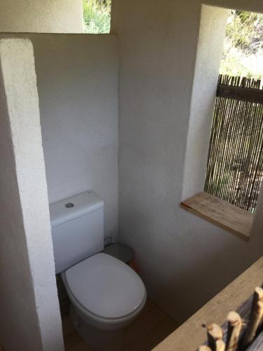 Ένα μπάνιο στο La Yurta Naranja