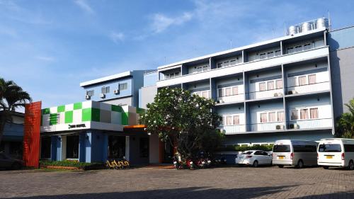 Gallery image of Siri Hotel Phuket in Phuket