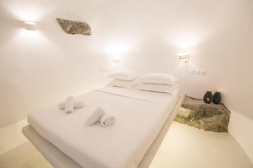 Morfi Cave House photo 2