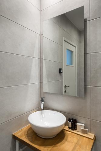 Urban Chic 1BD Apartment in Hilton district by UPSTREET