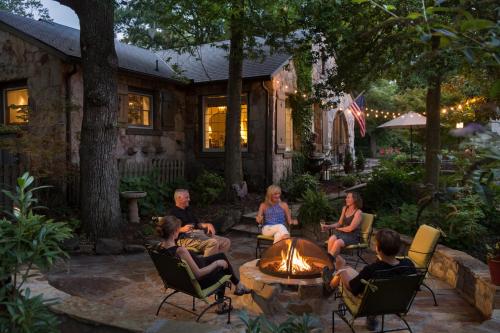 Chanticleer Inn Bed & Breakfast – Photos 2