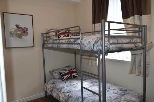 Gallery image of Adelaide Apartments in Blackpool