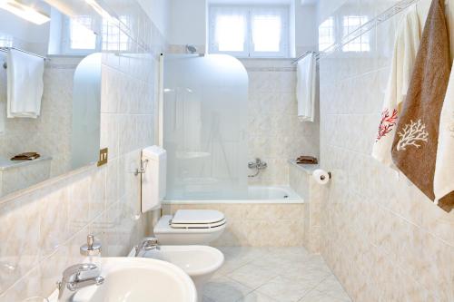 Kylpyhuone majoituspaikassa Via Dante Vacanze - Levanto