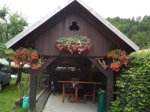 En have udenfor Apartma SIMONA