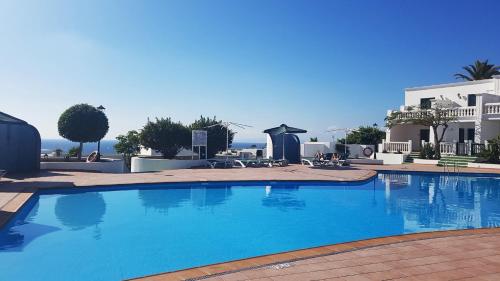 Apartment Paraiso III - Pool & Sea view - good Wifi- Residence Loma Verde