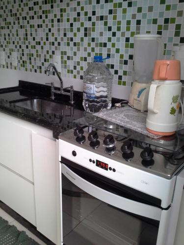 Kuchyň nebo kuchyňský kout v ubytování Sobrado na Cidade de Socorro