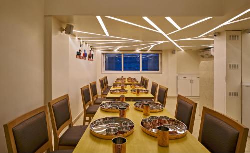 Gallery image of Hotel Atharv Top Rated Business Hotel in Kolhapur in Kolhapur