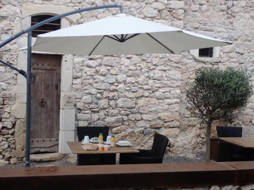 Fotografie z fotogalerie ubytování Le Silex - Adult Only v destinaci Vallon-Pont-dʼArc