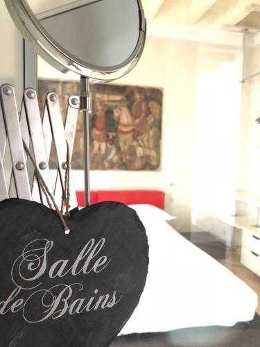 Flora Inn, Flora I - Nel cuore di Bergamo Altaにあるベッド