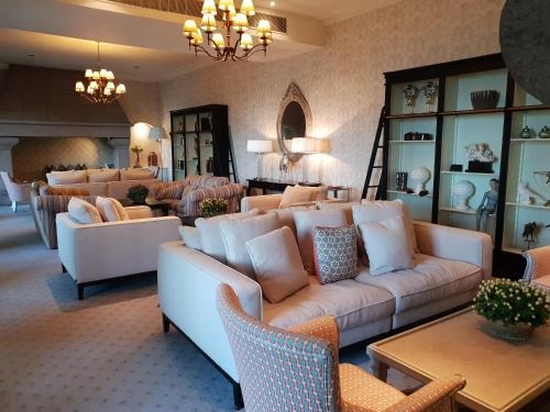 Ruang duduk di St Brelade's Bay Hotel