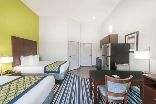 Gallery image of Hawthorn Extended Stay by Wyndham Midland in Midland