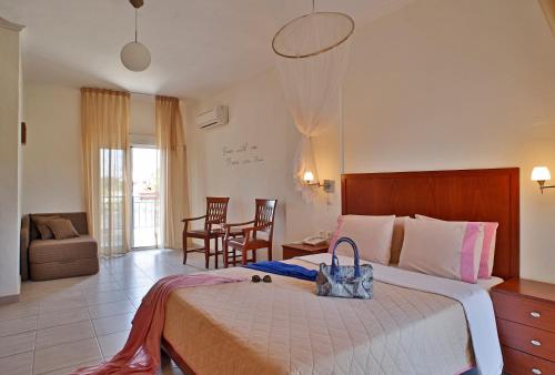 Gallery image of Stratos Hotel in Afitos