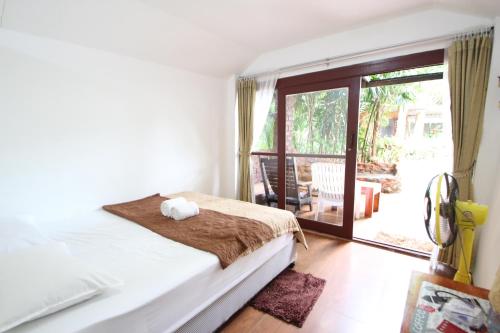 Gallery image of Pine Bungalow Krabi in Klong Muang Beach