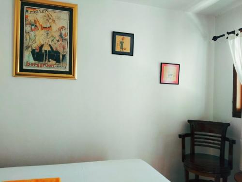 Una cama o camas en una habitación de Jos & Hanny Homestay