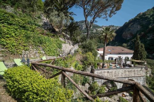 Foto dalla galleria di Hotel Villa Annalara charme and Relax ad Amalfi