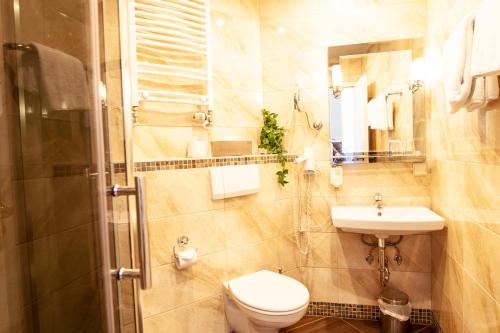 Ванная комната в Hotel Silesia