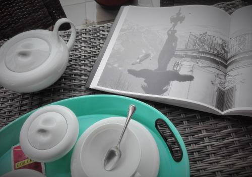 Kemudahan buat kopi dan teh di Attico D'Andrea