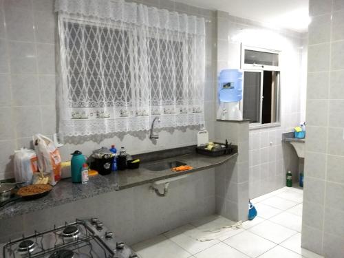 Photo de la galerie de l'établissement Apartamento Guarapari, WI-FI, Vista do Mar, Praia do Morro,100 metros do Mar, à Guarapari