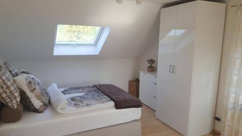 Katil atau katil-katil dalam bilik di Wolke Siegen