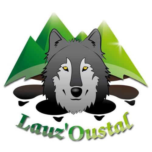 um logótipo de lobo com as palavras em Lauz'oustal em Montrodat