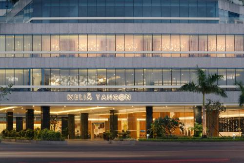 Hoone, kus hotell asub