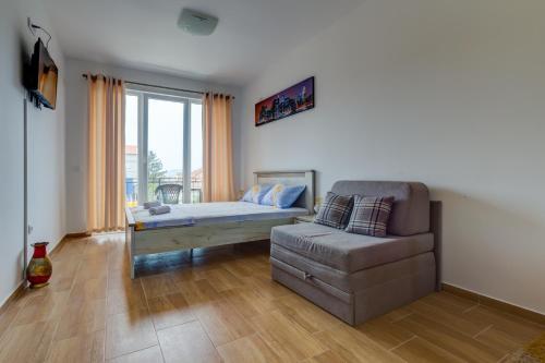 Gallery image of Petkovic Accommodation in Tivat