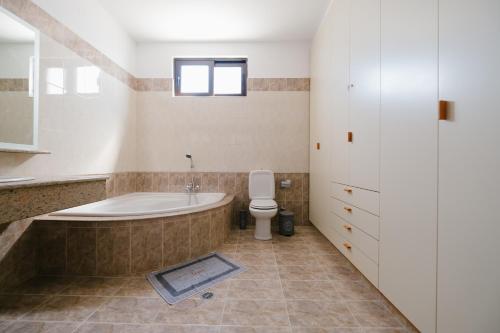 Phòng tắm tại Villa Irini & Villa Vasiliki