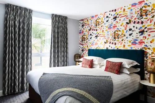 The Lodge Hotel - Putney photo 3