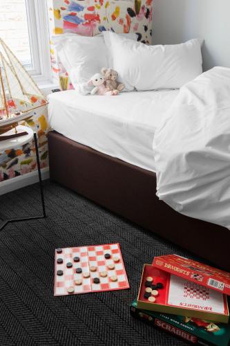 The Lodge Hotel - Putney photo 59