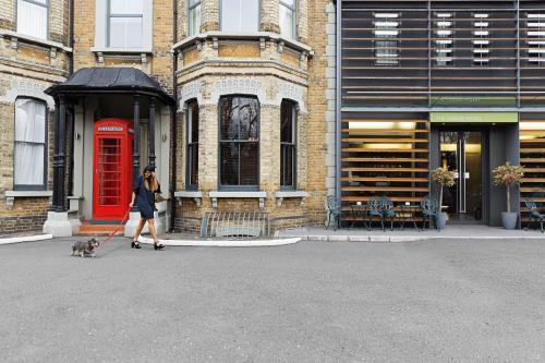 The Lodge Hotel - Putney photo 42