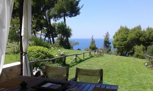 Gallery image of Beachside Haven, Poolside Serenity & Sunset Magic in Kalandra