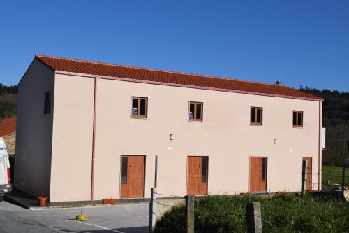 Gallery image of Pensión Albergue Los Caminantes in Ribadiso