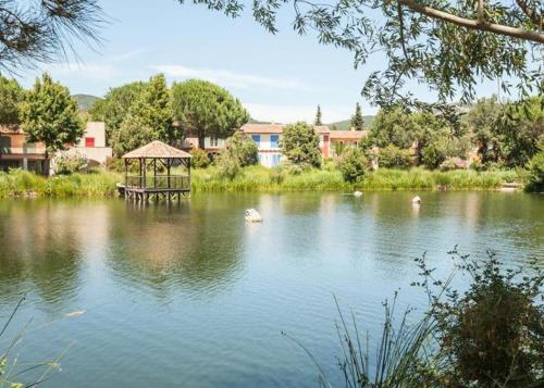 Vista sul fiume nelle vicinanze della casa vacanze