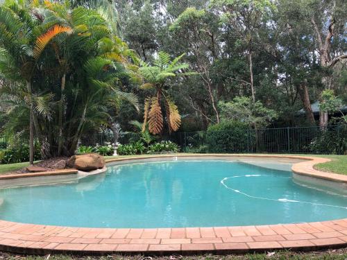 The swimming pool at or close to Wanderers Retreat