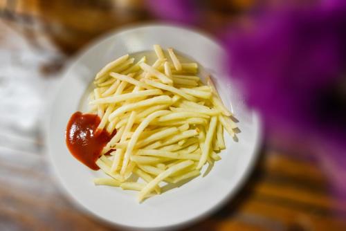 Makanan di atau berdekatan the country house